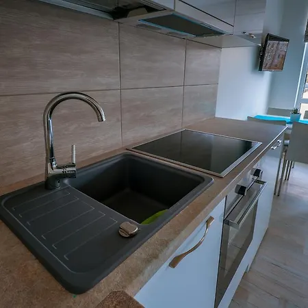 Family Apartment *