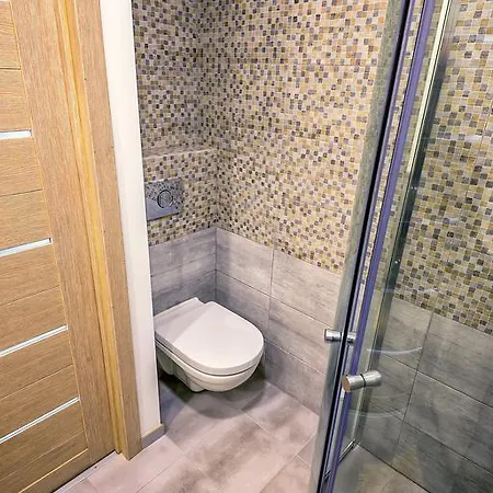 Family Apartment *